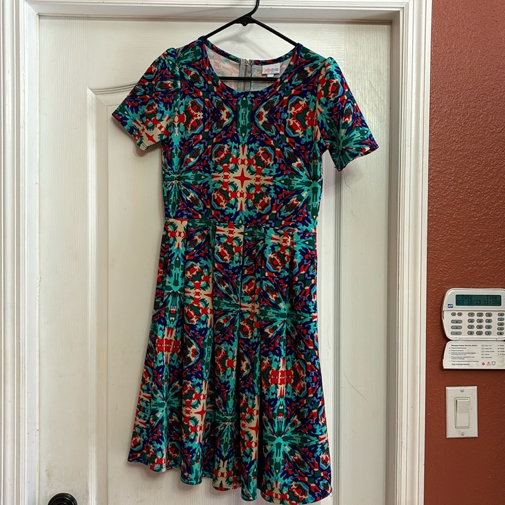 Lularoe dress with zipper and pockets. Stretchy material